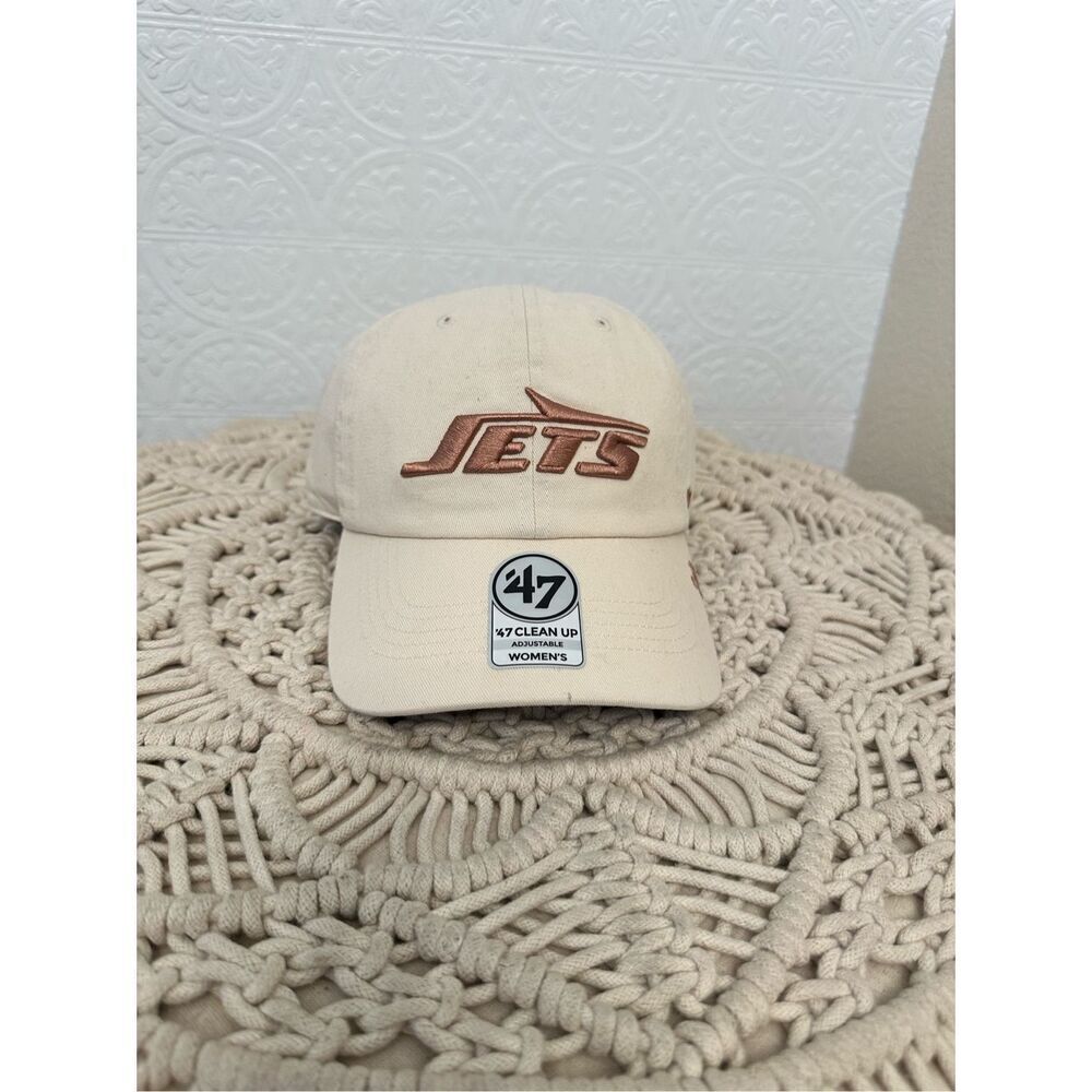 47 Women's Jets Baseball Cap in Beige with Brown Logo